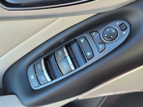 Used 2022 INFINITI Q50 Luxe w/ Cargo Package image 32