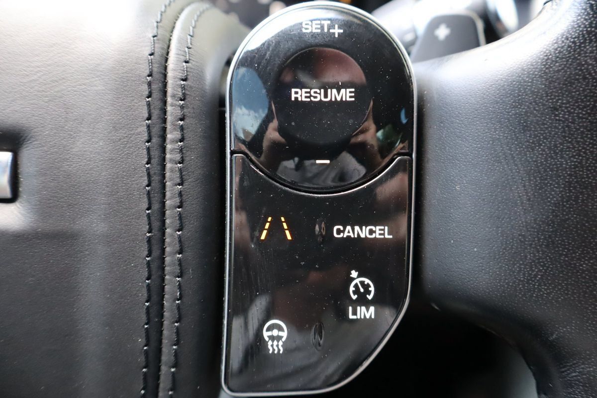 Used 2019 Land Rover Range Rover HSE AWD/4WD image 31