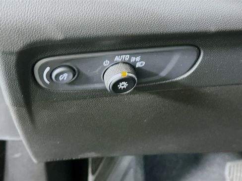 Used 2022 Buick Envision Preferred image 17