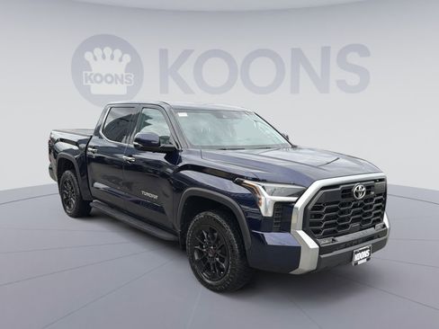 Used 2022 Toyota Tundra Limited w/ TRD Off-Road Package image 10