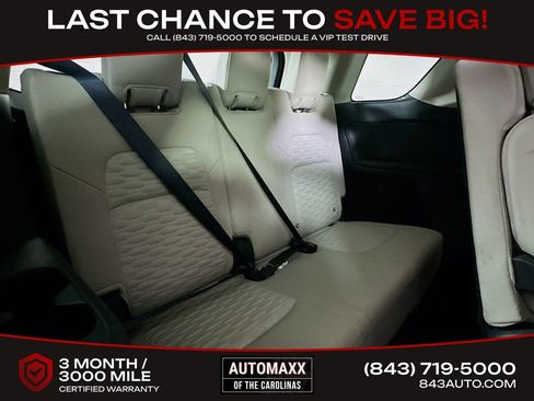 Used 2023 Nissan Pathfinder SV AWD/4WD image 14