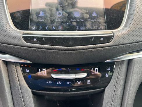 Used 2024 Cadillac XT5 Premium Luxury w/ LPO, Floor Liner Package AWD/4WD image 34