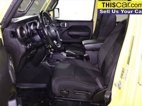 Used 2022 Jeep Wrangler Unlimited Sport AWD/4WD image 33