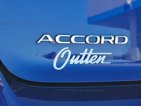 Used 2023 Honda Accord Sport image 30