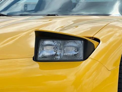 Used 2003 Chevrolet Corvette Z06 w/ Memory Package, 3 Drivers image 83