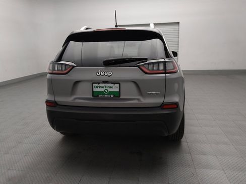 Used 2019 Jeep Cherokee Latitude w/ Popular Appearance Group image 7