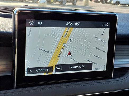 Certified 2022 Lincoln Corsair FWD w/ Equipment Group 101A image 18