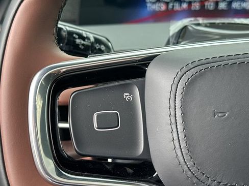 New 2026 Lincoln Navigator L Reserve AWD/4WD image 24