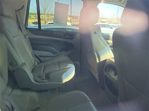 Used 2015 Chevrolet Tahoe LT image 9