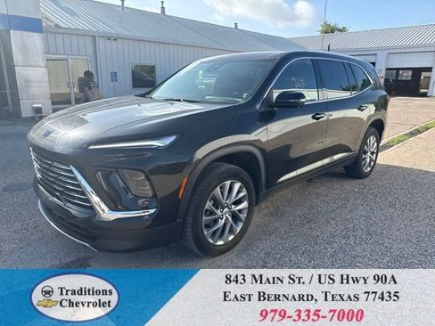 Used 2025 Buick Enclave Preferred FWD image 1