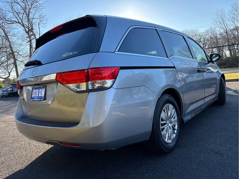 Used 2017 Honda Odyssey LX image 34