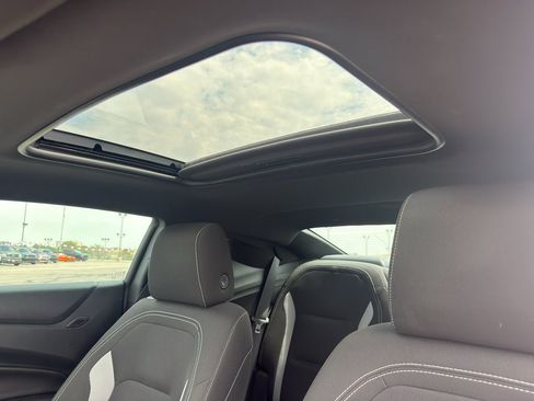 Used 2019 Chevrolet Camaro SS RWD image 14