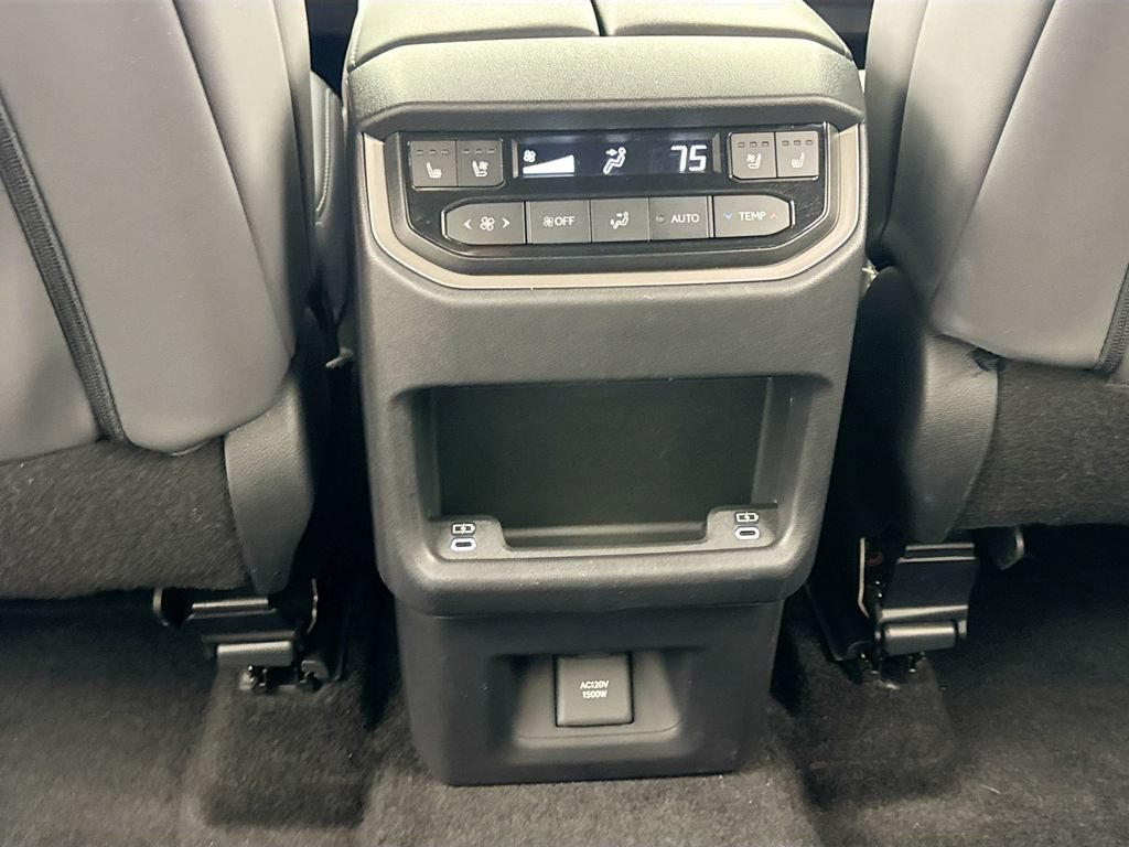Used 2025 Lexus TX 500h AWD w/ Technology Package image 31