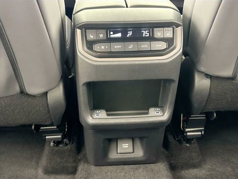 Used 2025 Lexus TX 500h AWD w/ Technology Package image 31