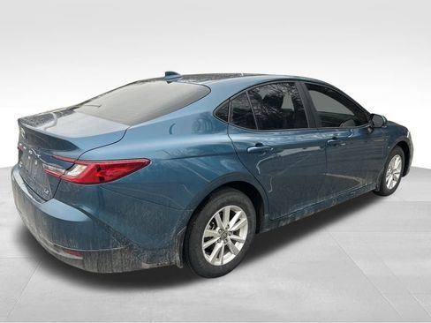 Certified 2025 Toyota Camry LE image 6