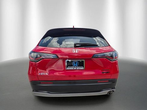 Certified 2025 Honda HR-V Sport image 4