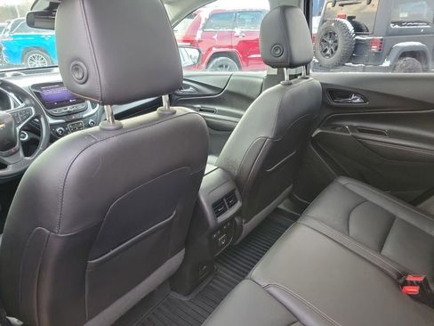 Used 2020 Chevrolet Equinox Premier image 35