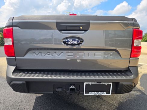 New 2025 Ford Maverick XL image 6