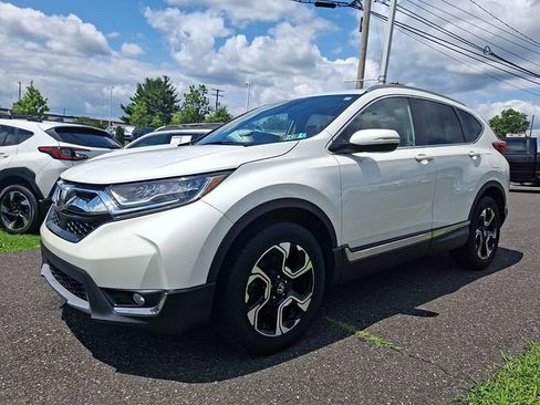 Used 2018 Honda CR-V Touring image 3
