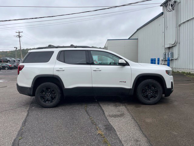 Used 2021 GMC Acadia AT4 w/ Technology Package AWD/4WD image 3