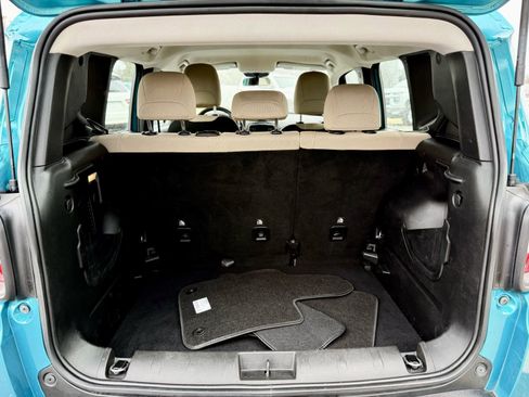 Used 2020 Jeep Renegade Sport w/ UConnect 7.0 Group image 56