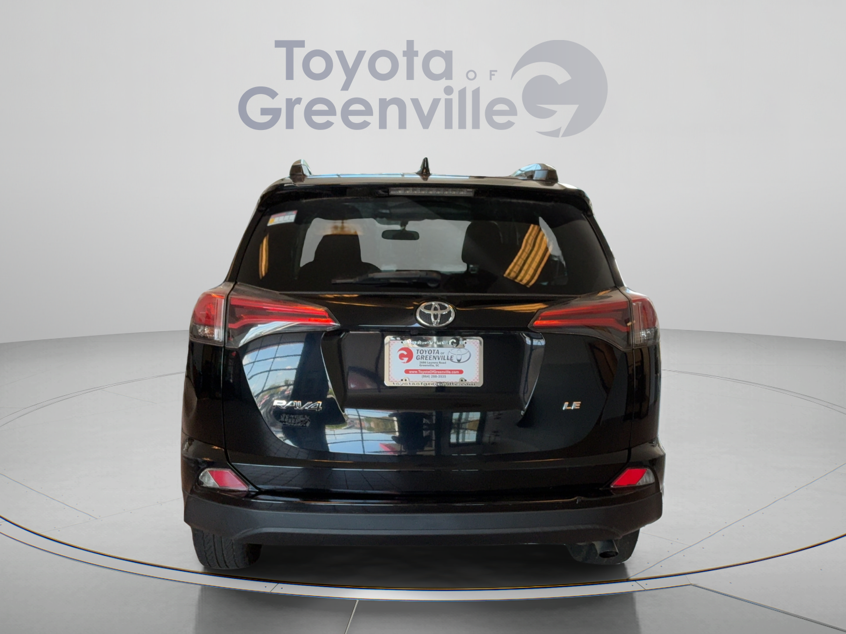 Used 2016 Toyota RAV4 LE FWD image 5