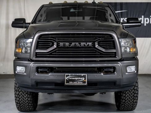 Used 2018 RAM 2500 Big Horn w/ Sport Appearance Group AWD/4WD image 3