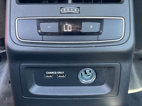 Used 2024 Audi A4 2.0T Premium Plus image 24