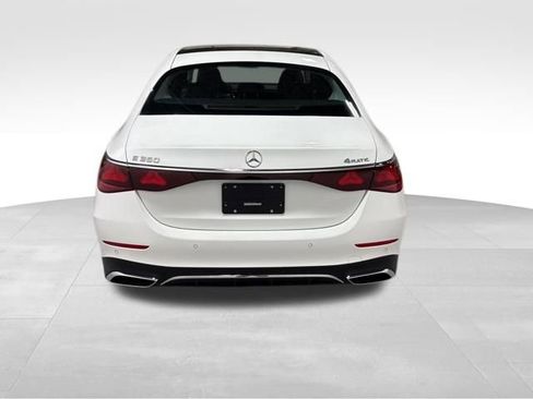 New 2025 Mercedes-Benz E 350 4MATIC Sedan image 6