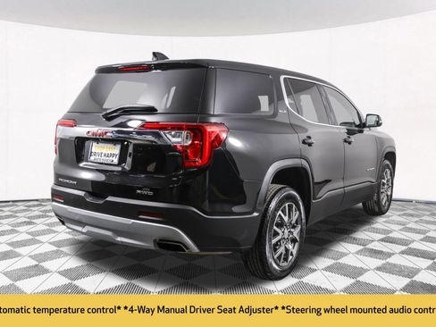 Certified 2023 GMC Acadia SLE w/ LPO, Floor Liner Package image 17