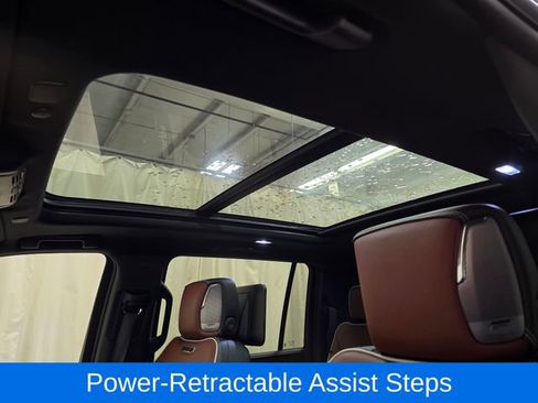 Used 2024 GMC Yukon XL Denali Ultimate image 30