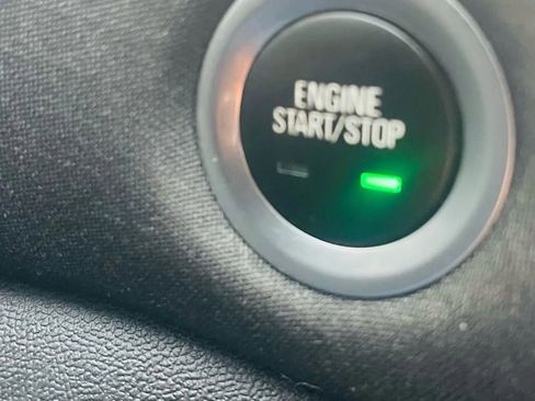 Used 2020 Chevrolet Malibu LT image 15