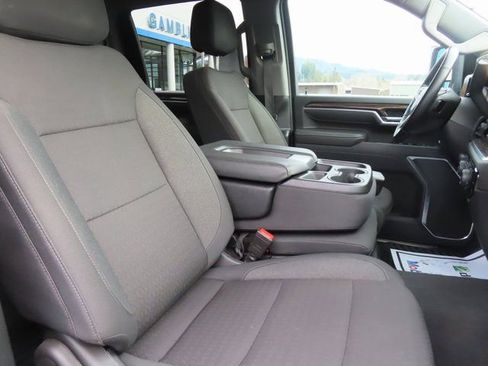 Certified 2025 Chevrolet Silverado 2500 LT w/ Convenience Package image 44