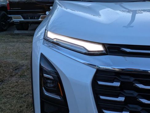 New 2026 Chevrolet Equinox LT w/ Convenience Package II image 10