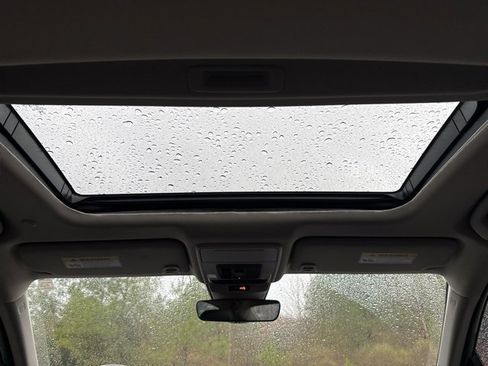 Used 2024 Honda Accord EX-L image 24