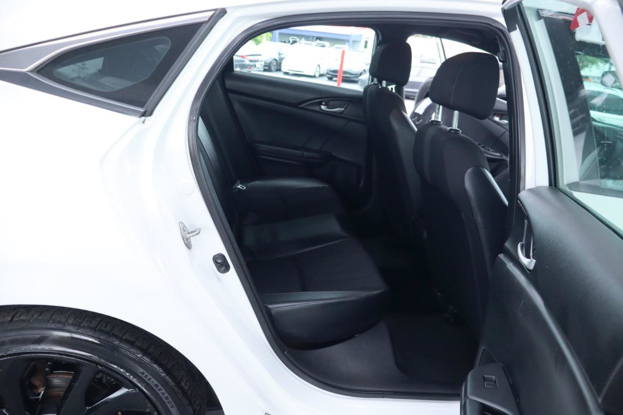 Used 2019 Honda Civic Sport image 32
