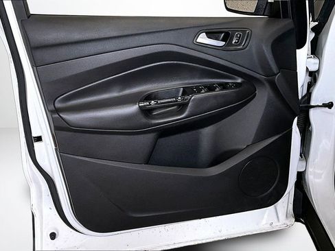 Used 2017 Ford Escape SE w/ Equipment Group 201A image 20