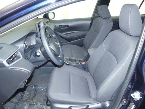 Used 2024 Toyota Corolla LE image 18