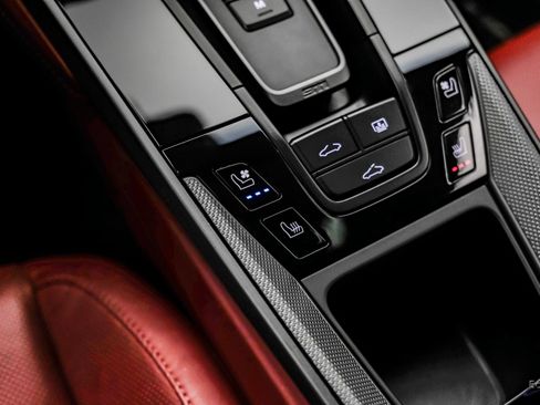 Used 2020 Porsche 911 Carrera image 63