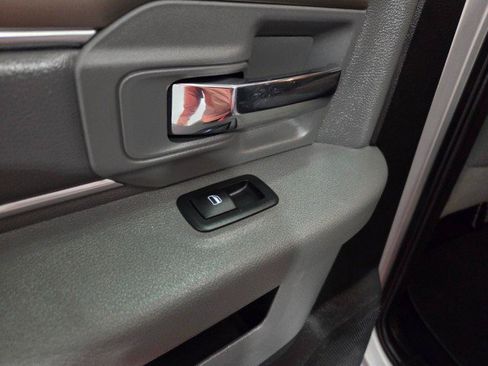 Used 2018 RAM 2500 Big Horn image 35