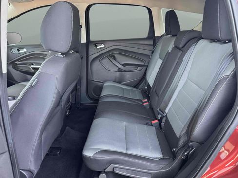 Used 2016 Ford Escape SE FWD image 11