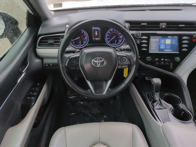 Used 2019 Toyota Camry SE FWD image 15