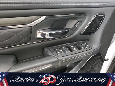Used 2025 RAM 1500 Limited AWD/4WD image 20