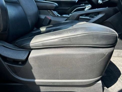 Used 2025 Kia Telluride S FWD image 60