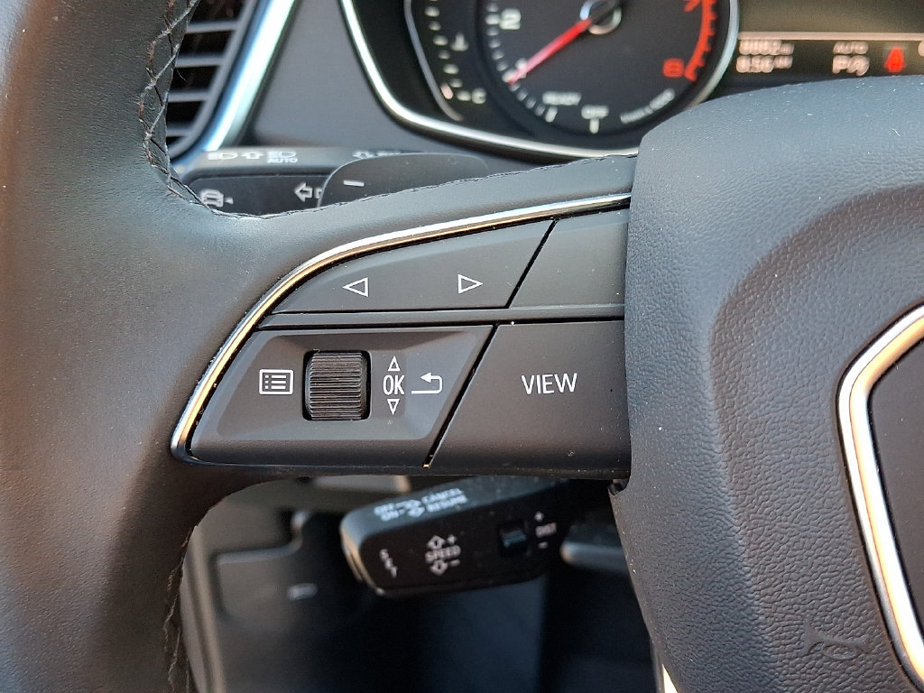 Used 2024 Audi Q5 2.0T Premium AWD/4WD image 22
