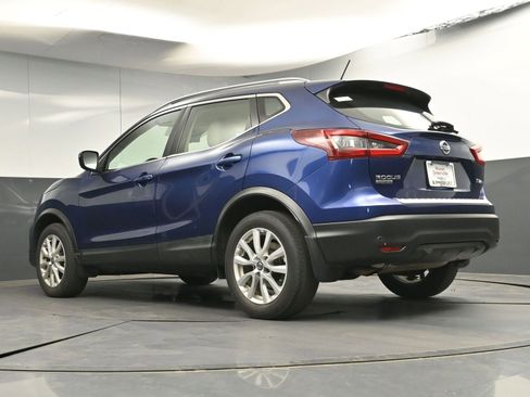 Used 2020 Nissan Rogue Sport SV w/ All-Weather Package image 26