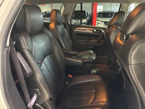 Used 2012 Buick Enclave Leather FWD image 34