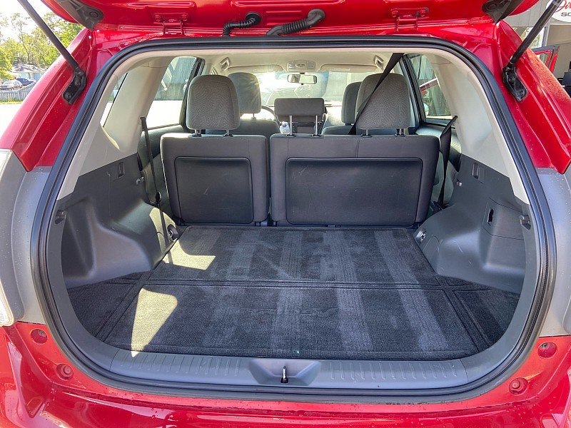 Used 2014 Toyota Prius V Two FWD image 7