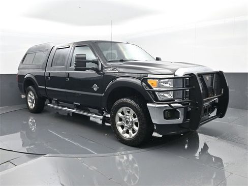 Used 2015 Ford F250 Lariat w/ Lariat Ultimate Package image 3