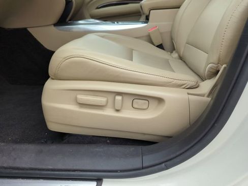 Used 2017 Acura MDX FWD image 12